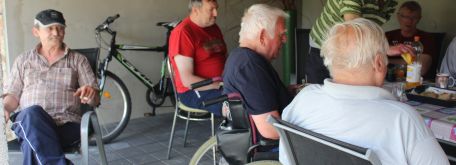 Opekali sme špekačky - IMG_4876