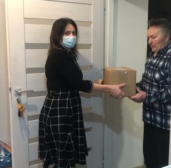 Ďakujeme spoločnosti freudenberg za darčeky pre klientov css - Img 1728