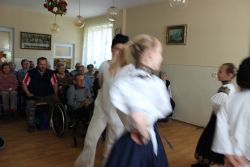 Deň matiek - vystúpenie detí z materskej škôlky - IMG_2724