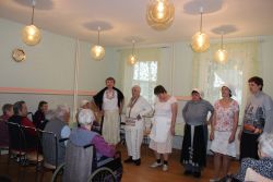 Divadelné predstavenie- spolupráca s dss zemianske podhradie - IMG_3330