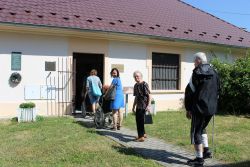 Výstava gobelínov, návšteva muzea holuby- rizner, fary a evanjelického kostola v zemianskom podhradí - IMG_0695