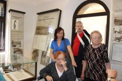 Výstava gobelínov, návšteva muzea holuby- rizner, fary a evanjelického kostola v zemianskom podhradí - IMG_0696