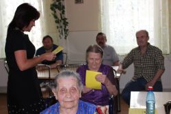 Vysvedčenie - nástup na prázdniny v rozcvičke - IMG_2879
