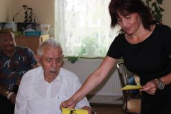 Vysvedčenie - nástup na prázdniny v rozcvičke - IMG_2885